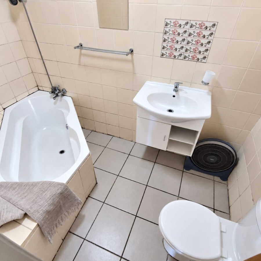 14 Bedroom Property for Sale in Baysville Eastern Cape